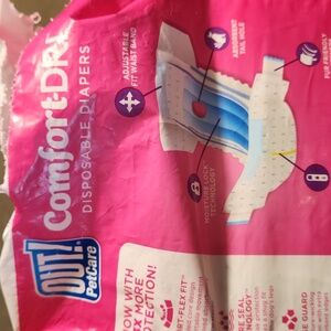15 OUT PETCARE comfort-DRI disposable diapers for dogs xs/s open package